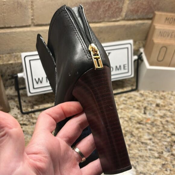 Tory Burch Lanny 110mm Bootie Black Leather Ankle boots - Picture 5 of 17